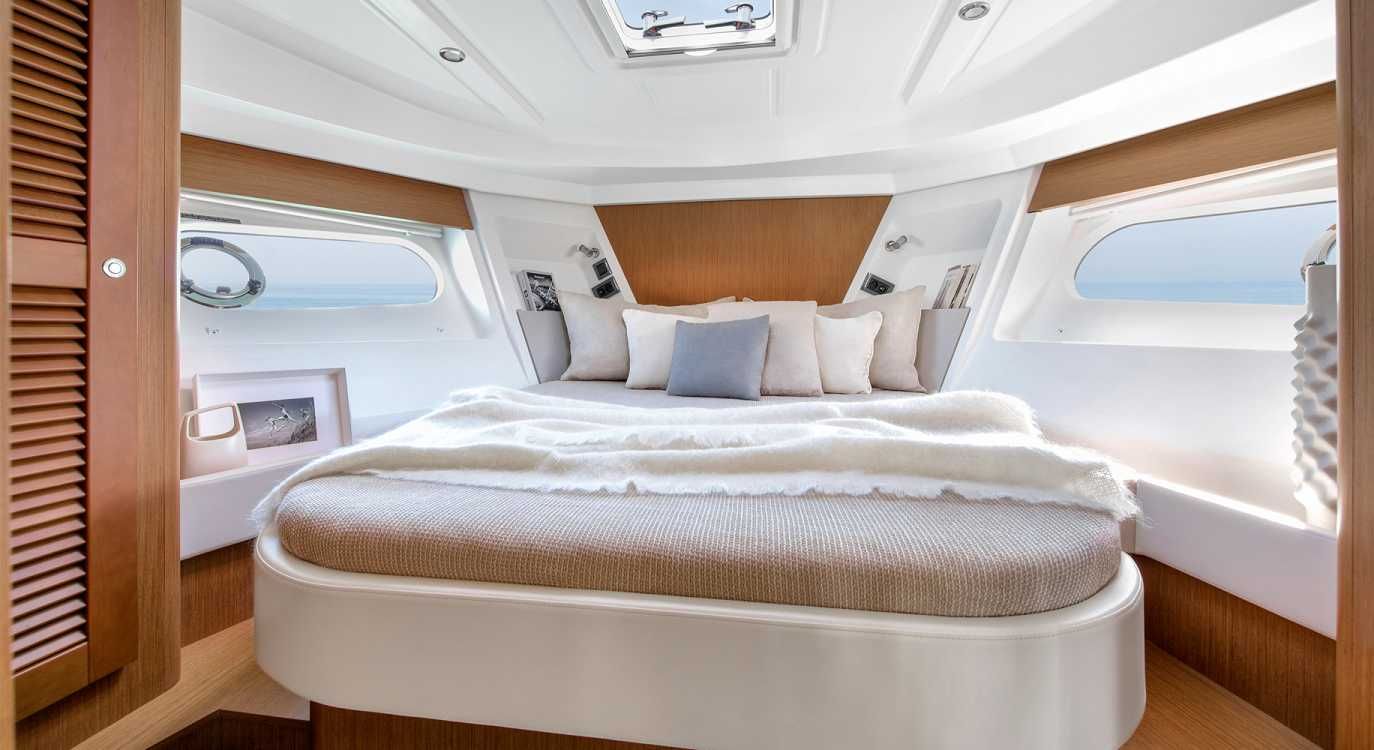 2022 Beneteau Swift Trawler 35