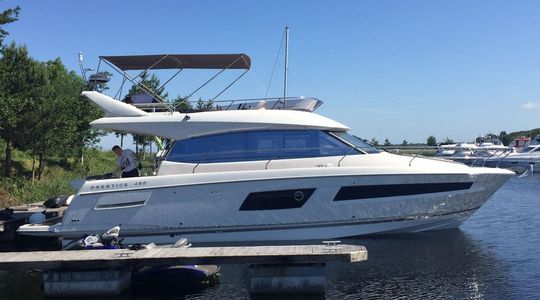 2017 Prestige Yachts 450 Fly