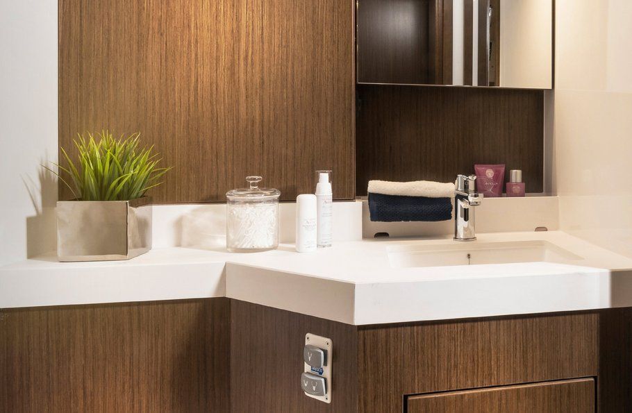 2017 Bavaria Yachts C57