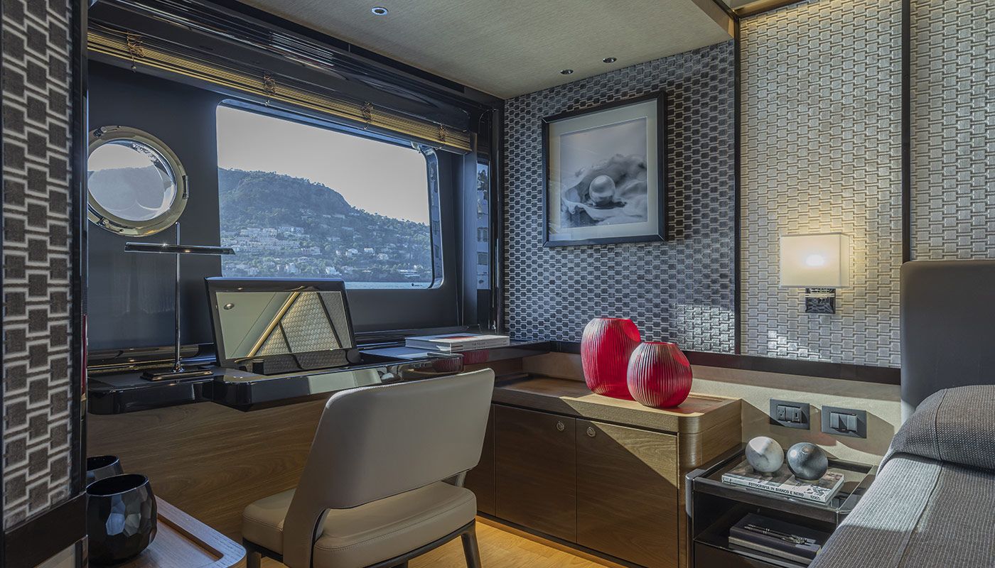 2022 Absolute Yachts Navetta 75