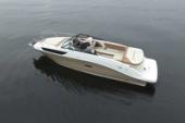 2021 Sea Ray Sun Sport 230