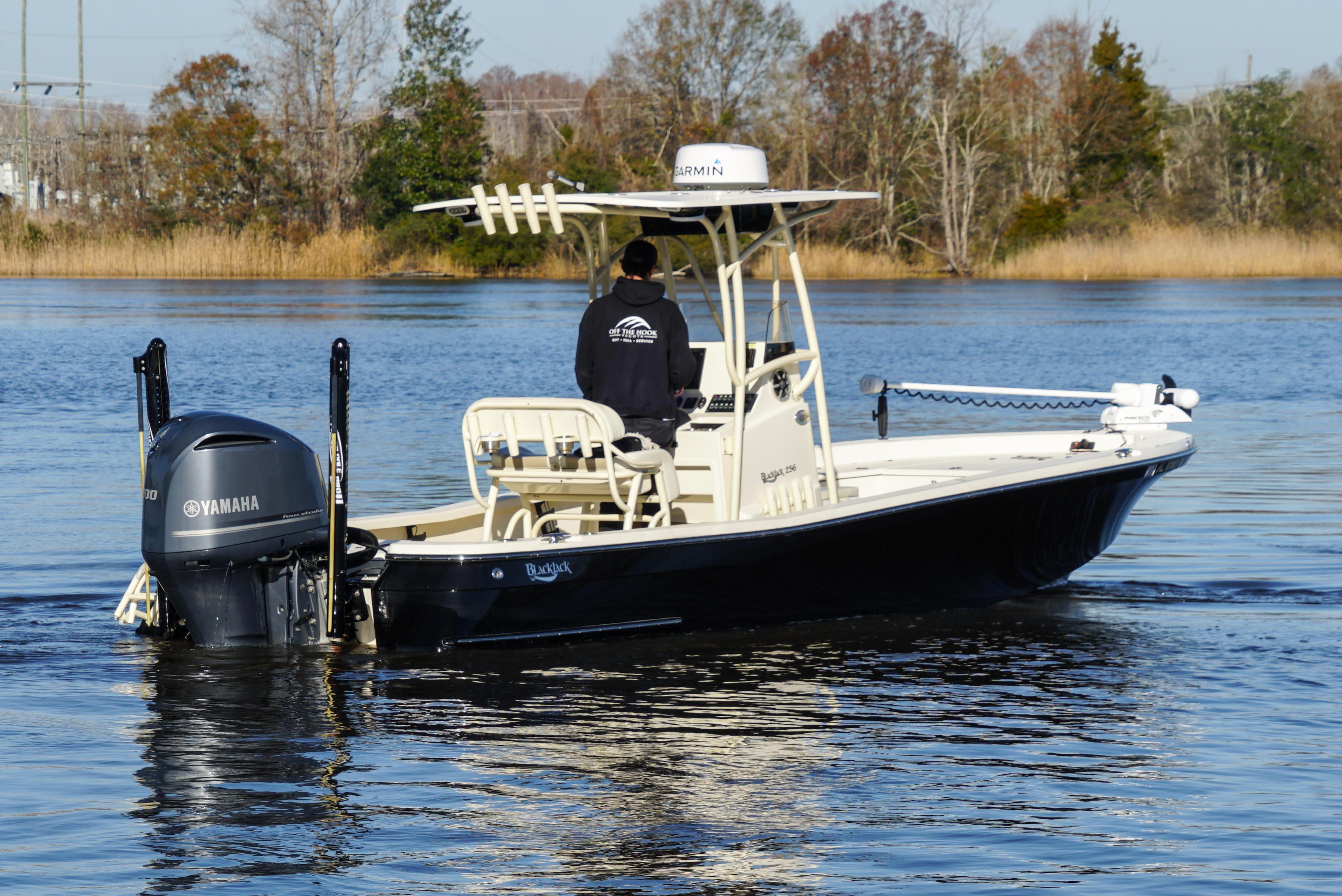 2017 Black Jack Boats 256