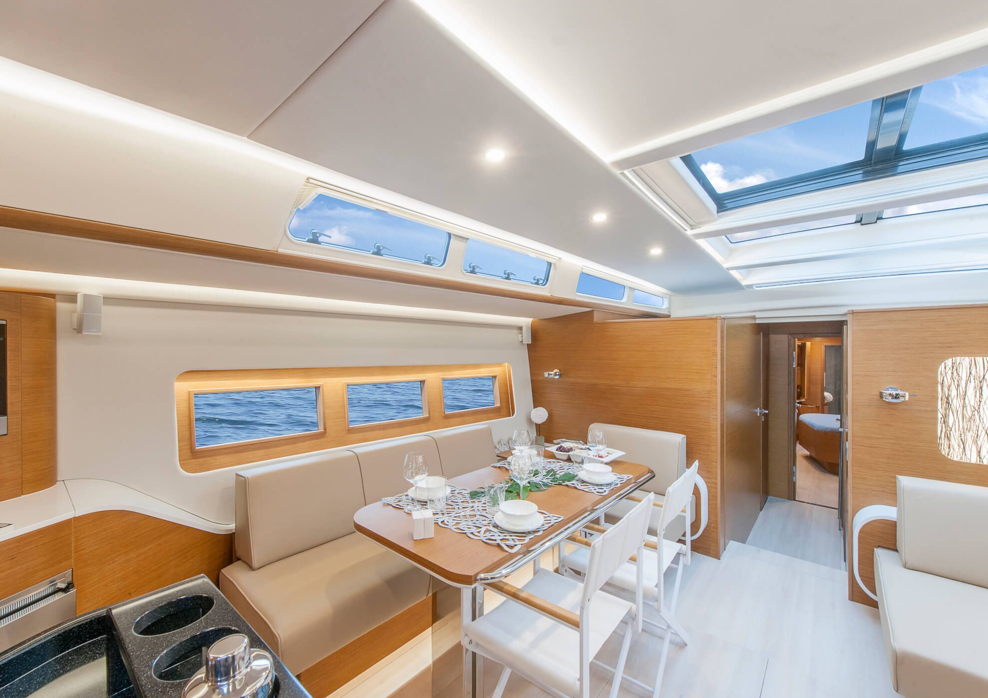 2015 Hanse Yachts 675