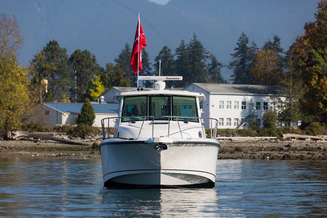 2022 Boston Whaler 345 Conquest