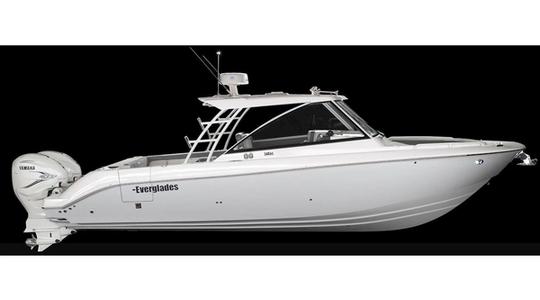 2022 Everglades 340 DC