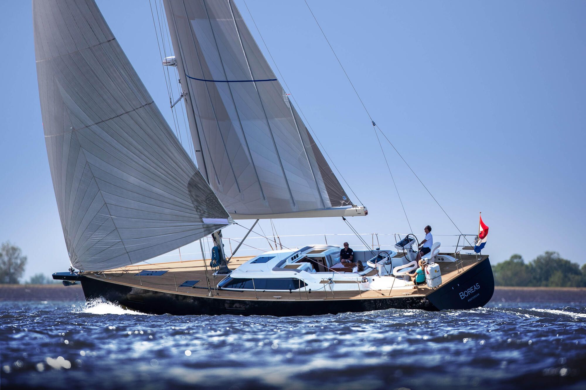 2020 Contest Yachts 55CS