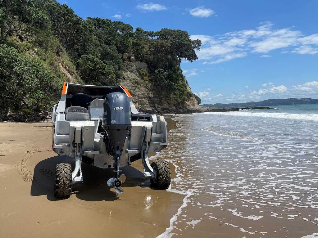 2022 Sealegs 6.5M Alloy Cuddy Cabin