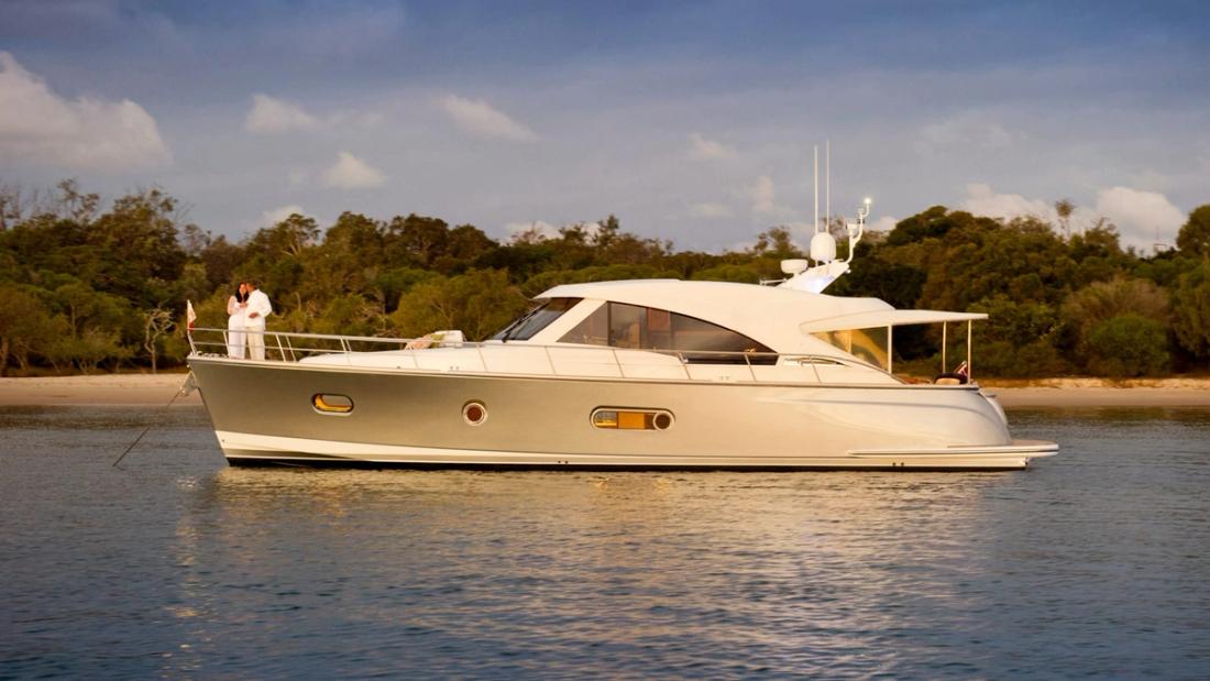 2020 Riviera Belize 54 Sedan