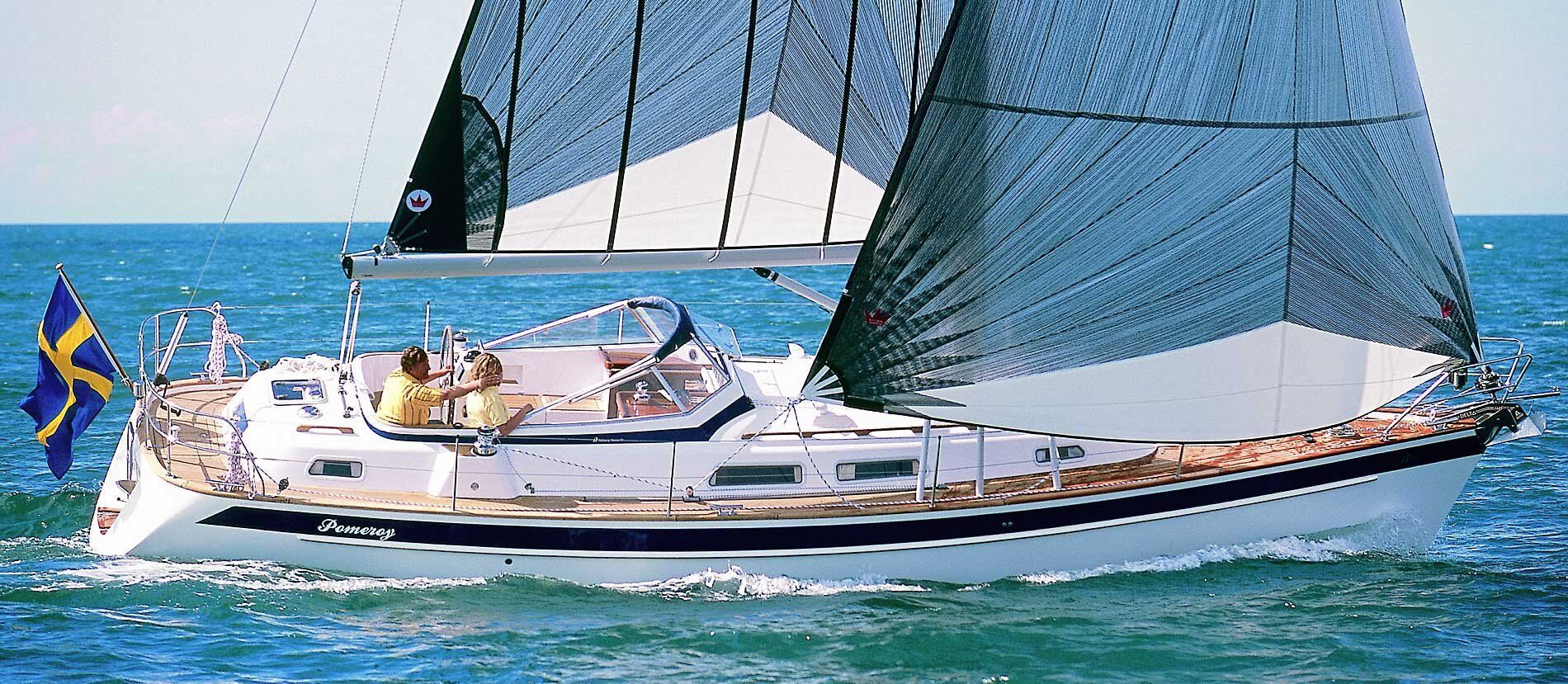 2003 Hallberg - Rassy 37