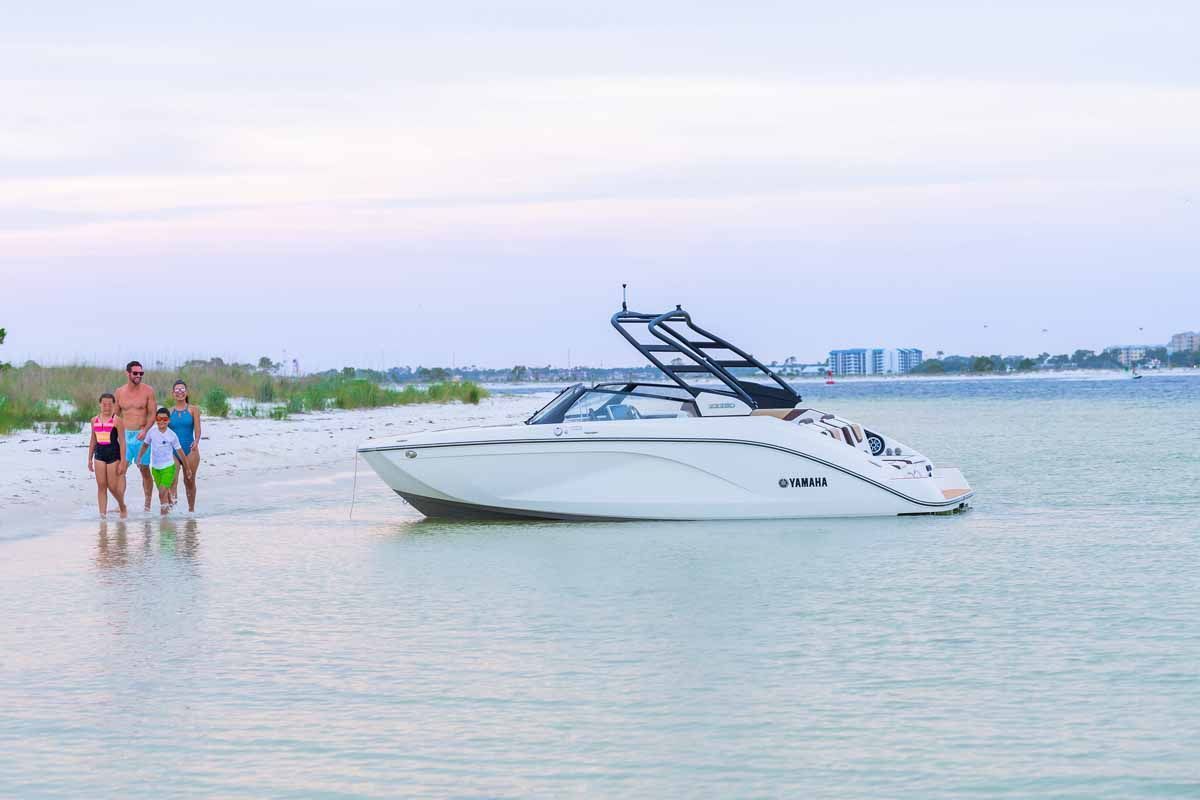 2023 Yamaha Boats 222SD