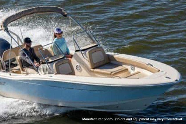 2022 Scout Boats 195SportDorado