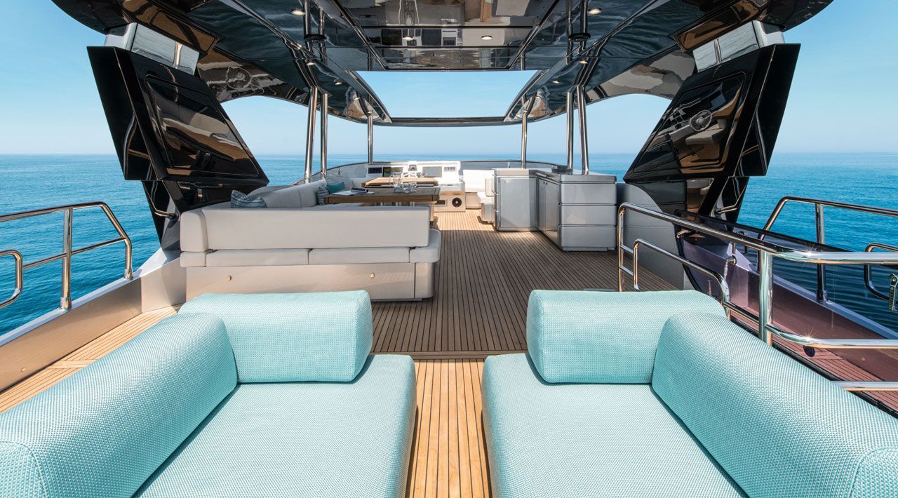 2014 Monte Carlo Yachts MCY 76