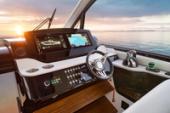 2023 Sea Ray Sundancer 370 Outboard