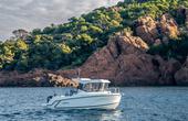Quicksilver 625 Pilothouse photo 6