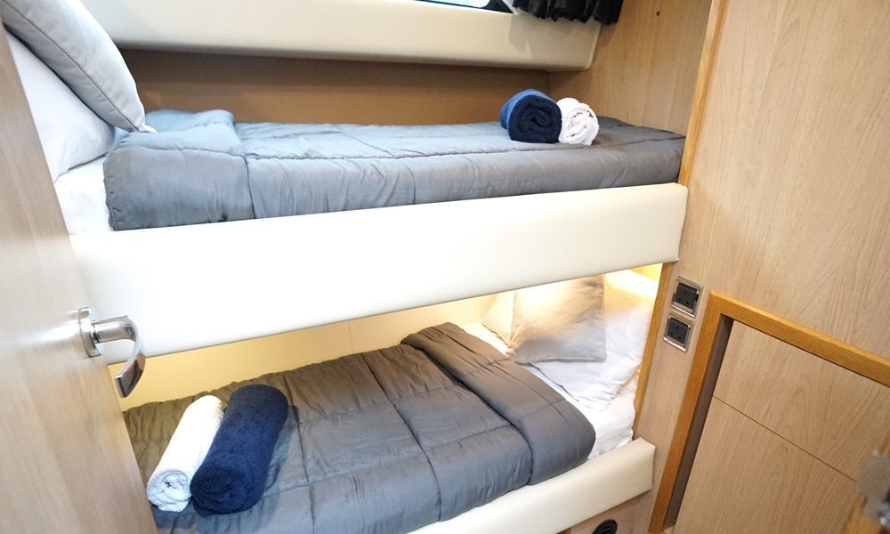 2020 Broom Boats Commodore