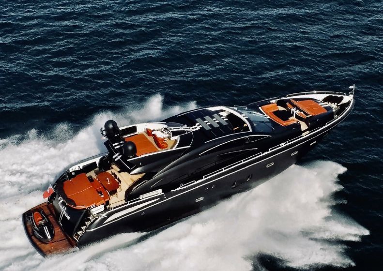 2013 Sunseeker Predator 84