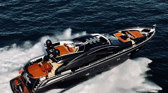 2013 Sunseeker Predator 84