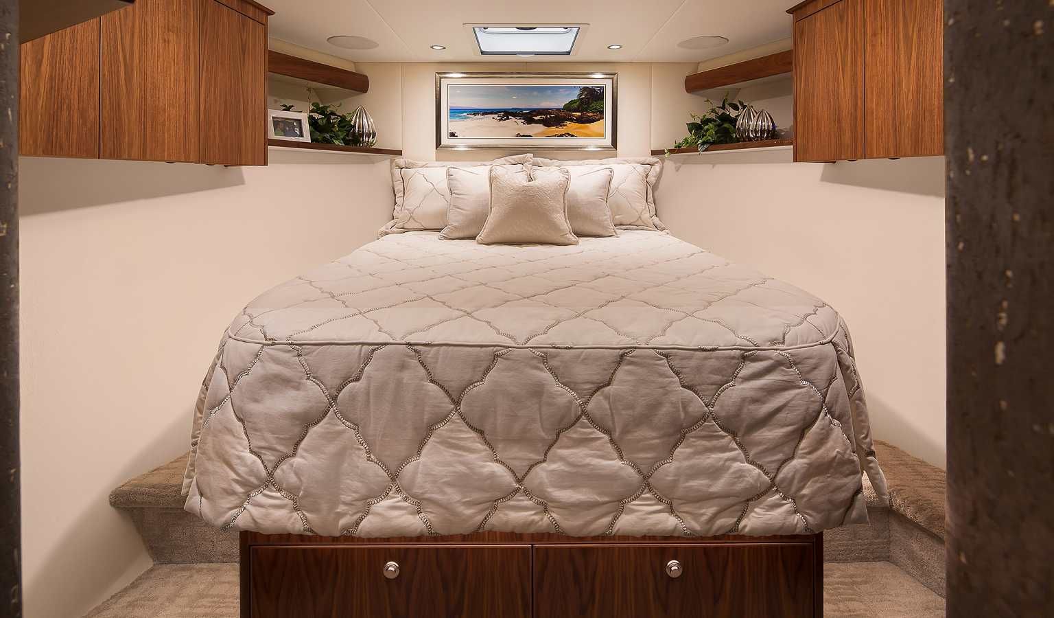 2023 Viking Yachts 68 Convertible