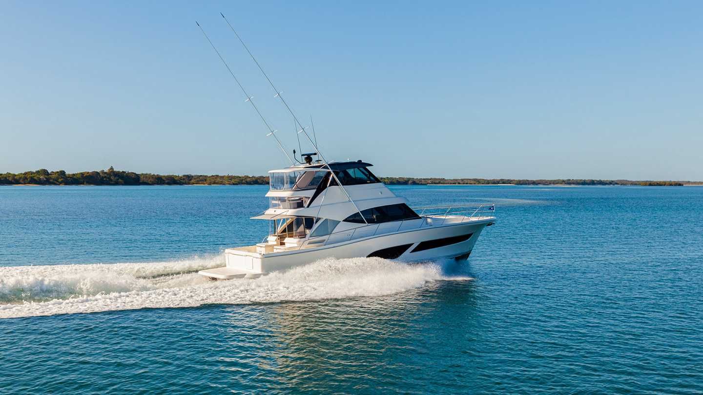 2020 Riviera 50 Sports Motor Yacht