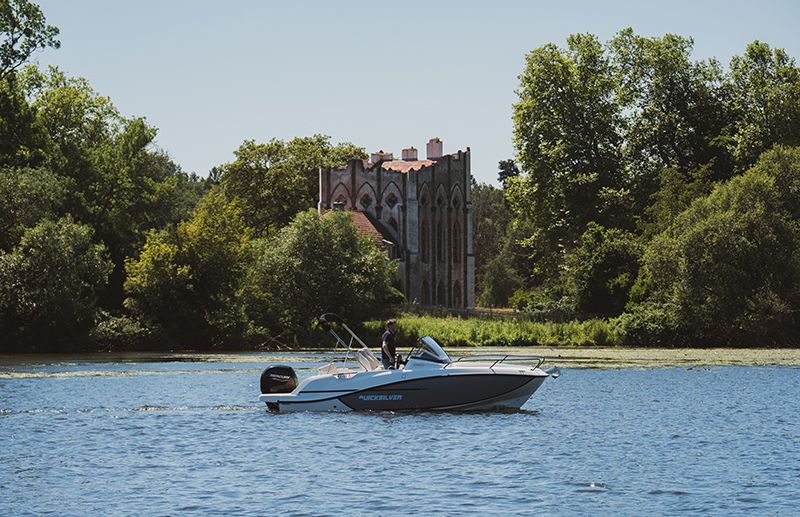 Quicksilver Activ 605 Sundeck, photo 2