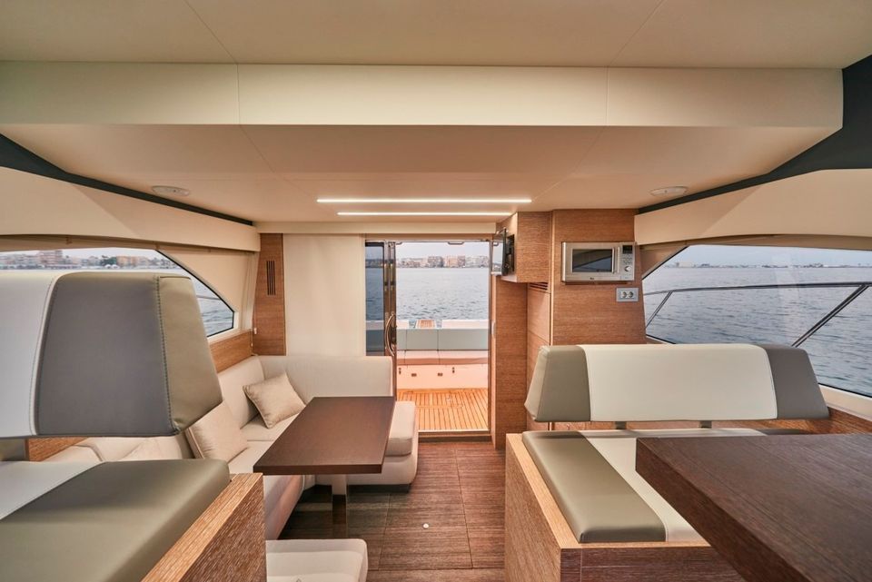 2022 Astondoa 44 Flybridge