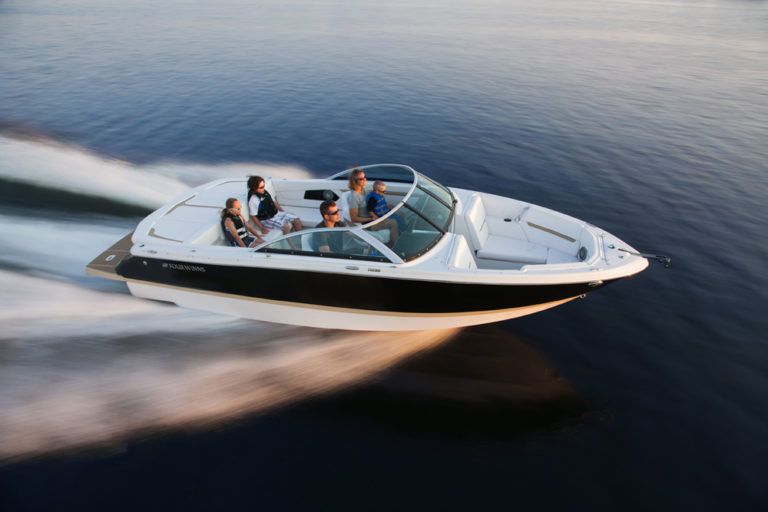 2022 Four Winns Horizon 230