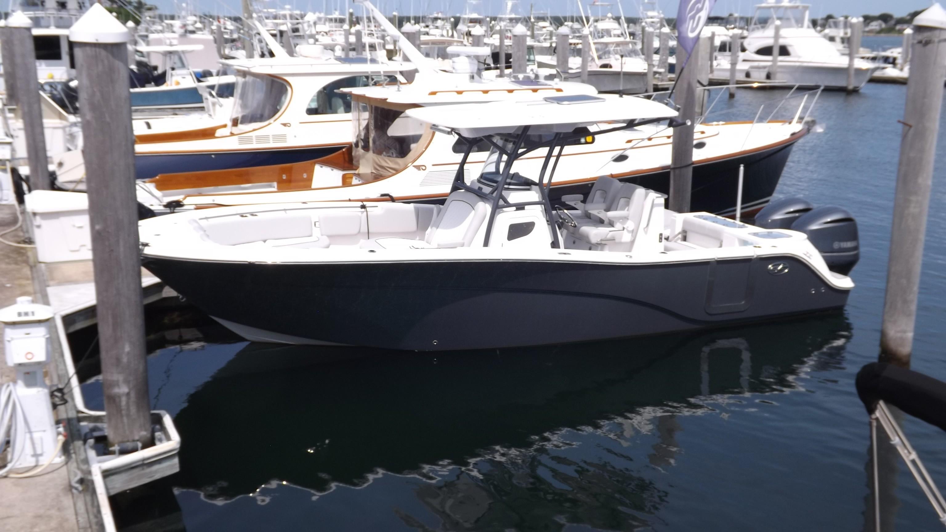 2020 Sea Fox 288 Commander