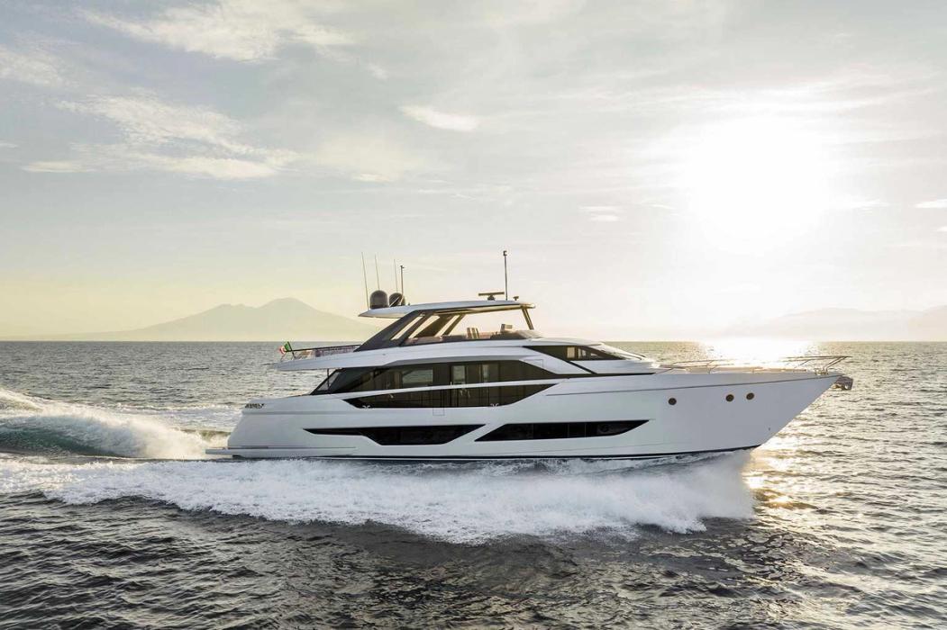 2023 Ferretti Yachts 860