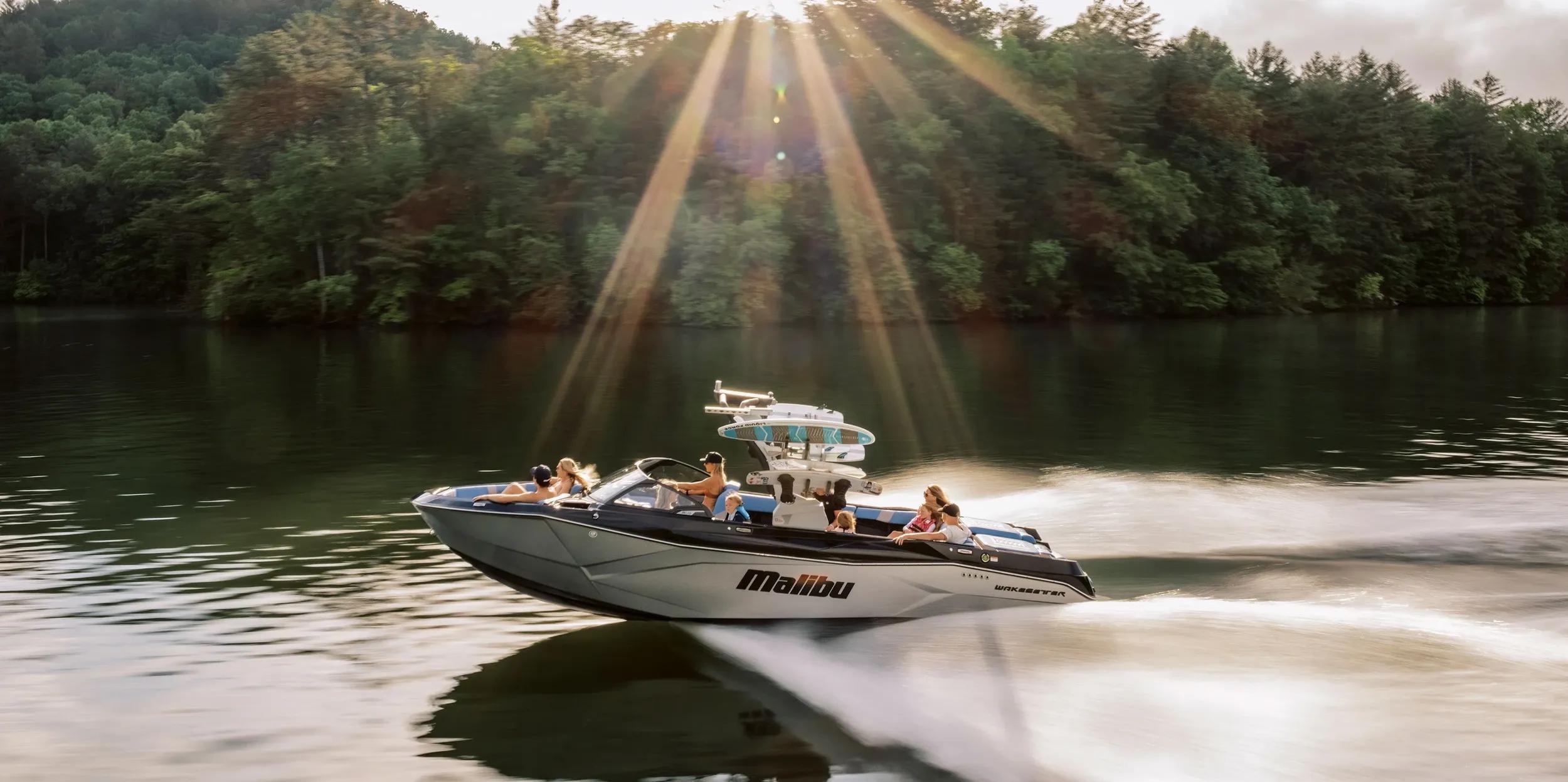 2024 Malibu Boats Wakesetter 26 LSV