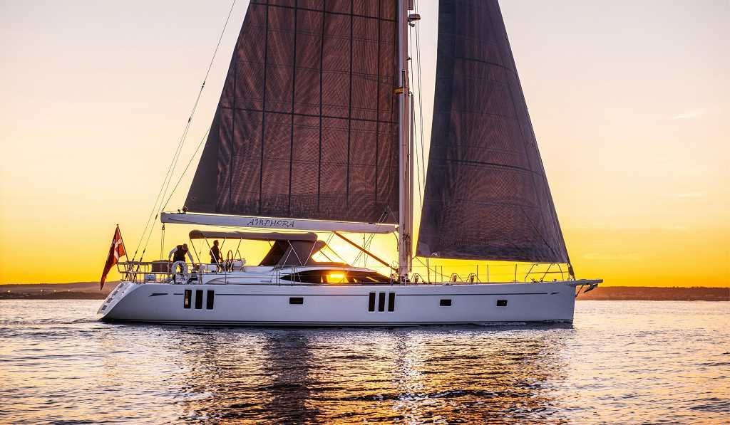 2014 Oyster Yachts 675