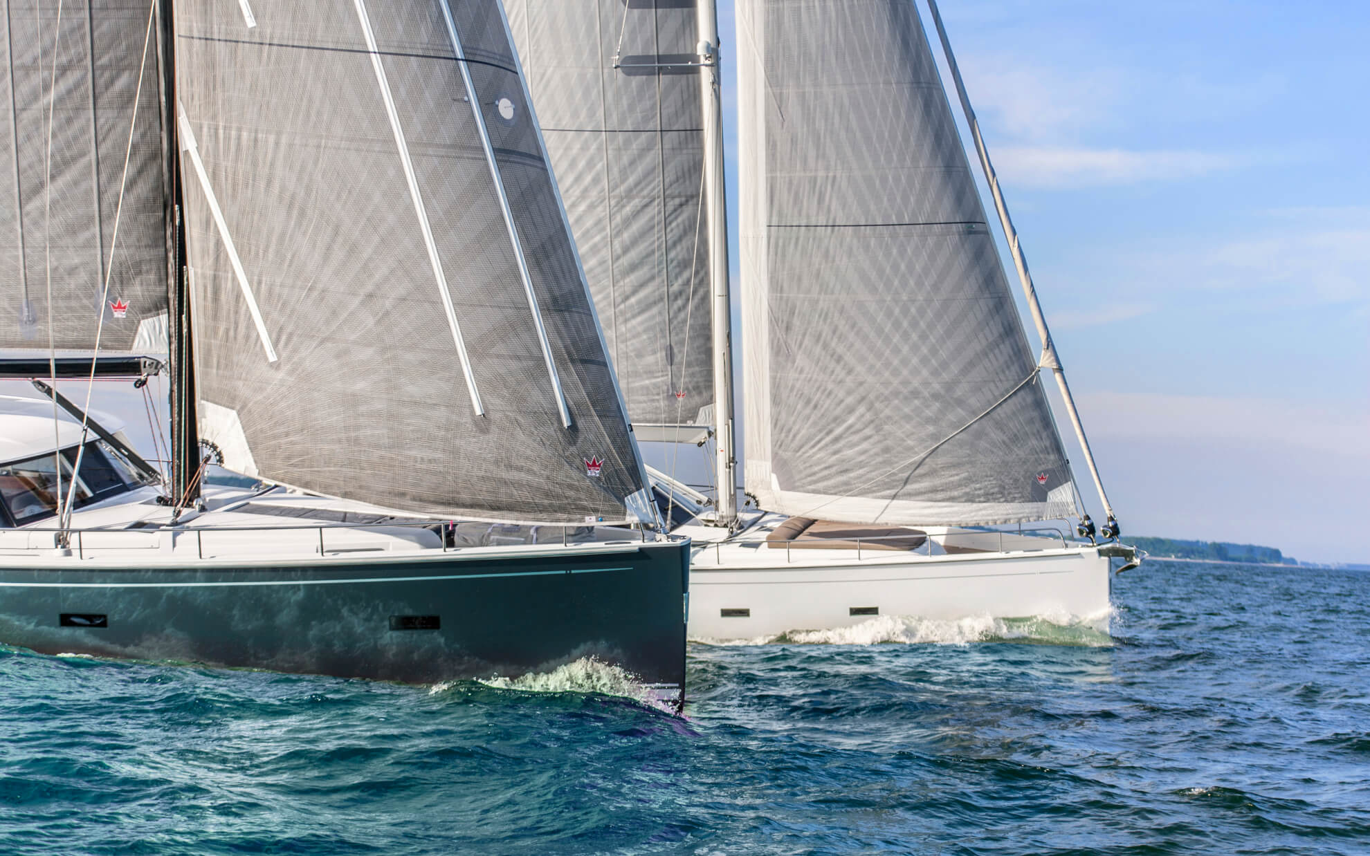 2022 Moody Yachts Decksaloon 54