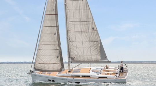 2022 Hanse Yachts 548