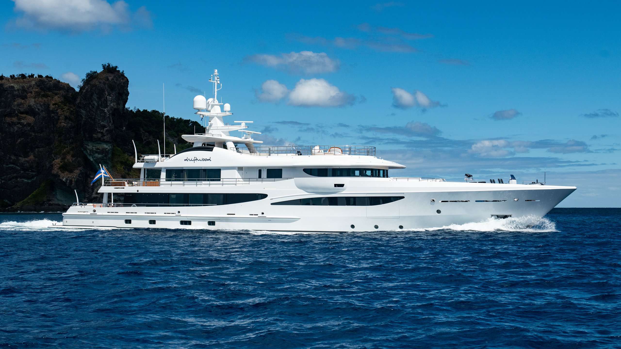 2017 Amels Driftwood