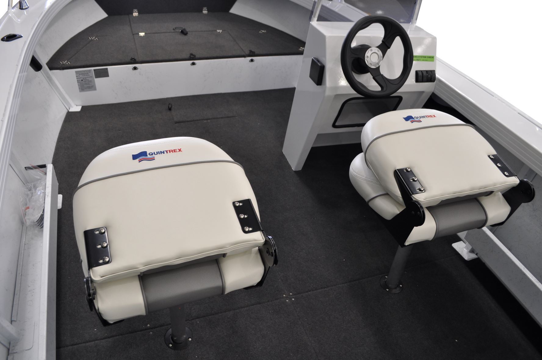 2023 Quintrex 530 Renegade Side Console