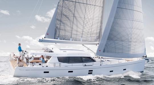 2014 Moody Yachts Decksaloon 54