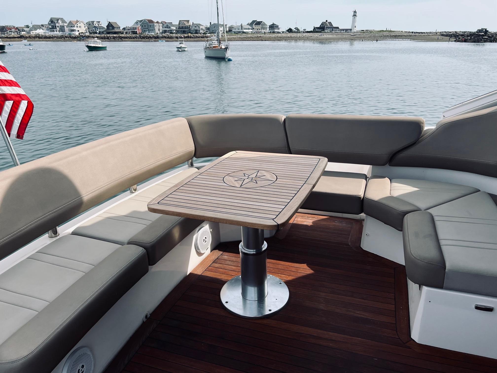 2015 Regal Boats 53 Sport Coupe