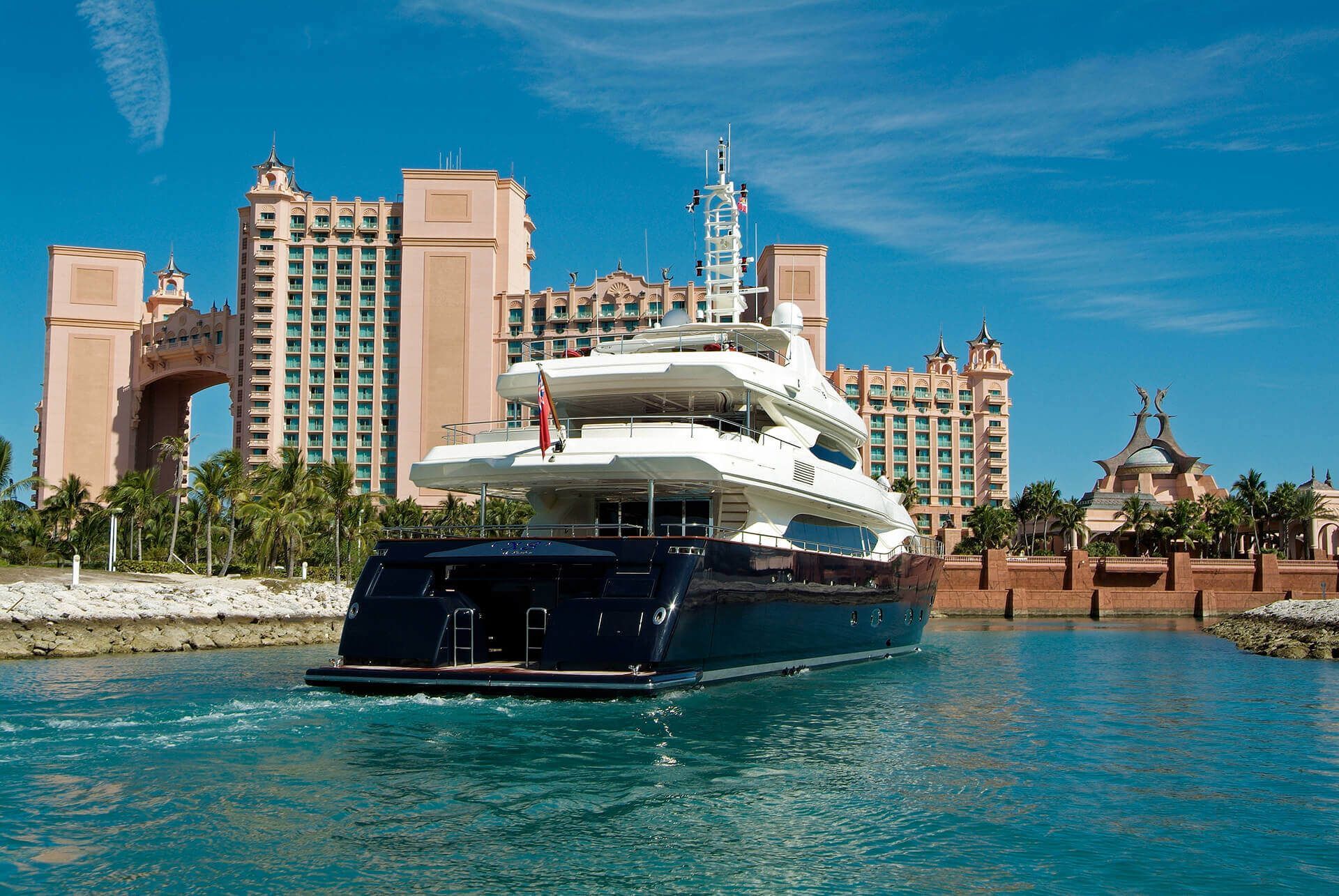 2005 CRN XS of London