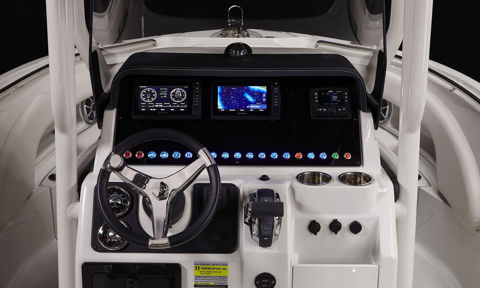 2020 Crownline 230 CC