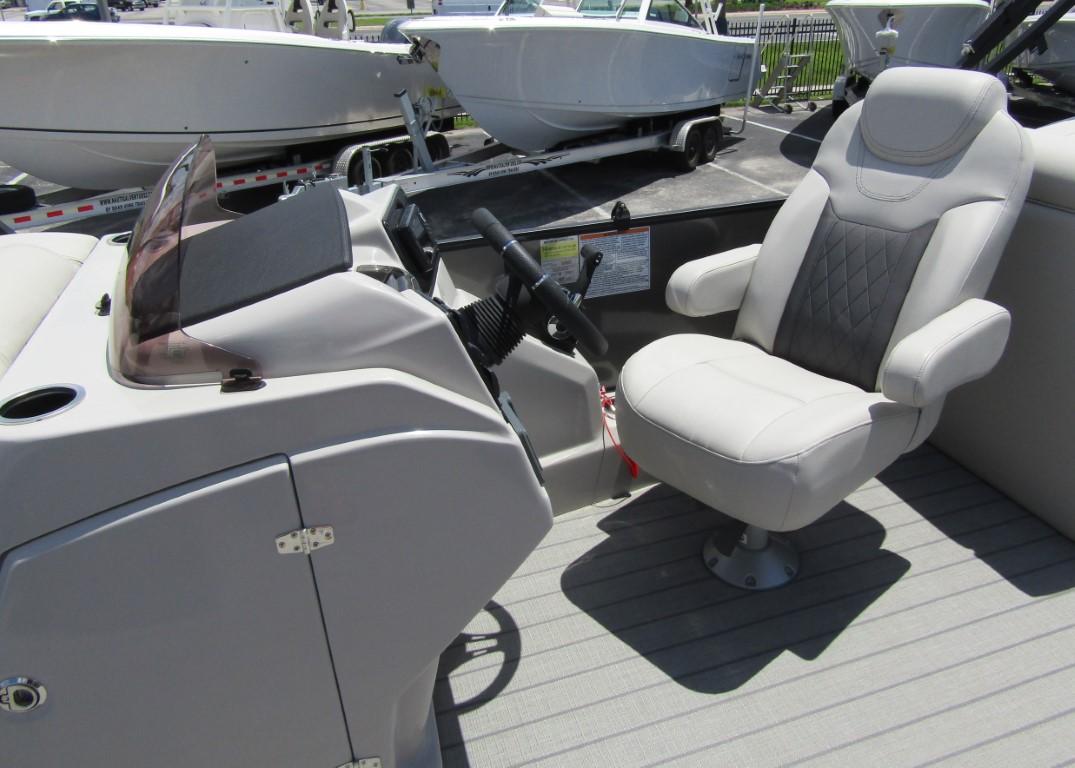 2022 Starcraft Marine SLS 5