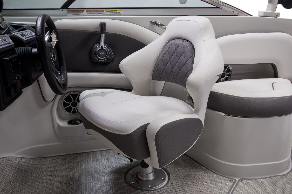 2020 Crownline E235 Surf