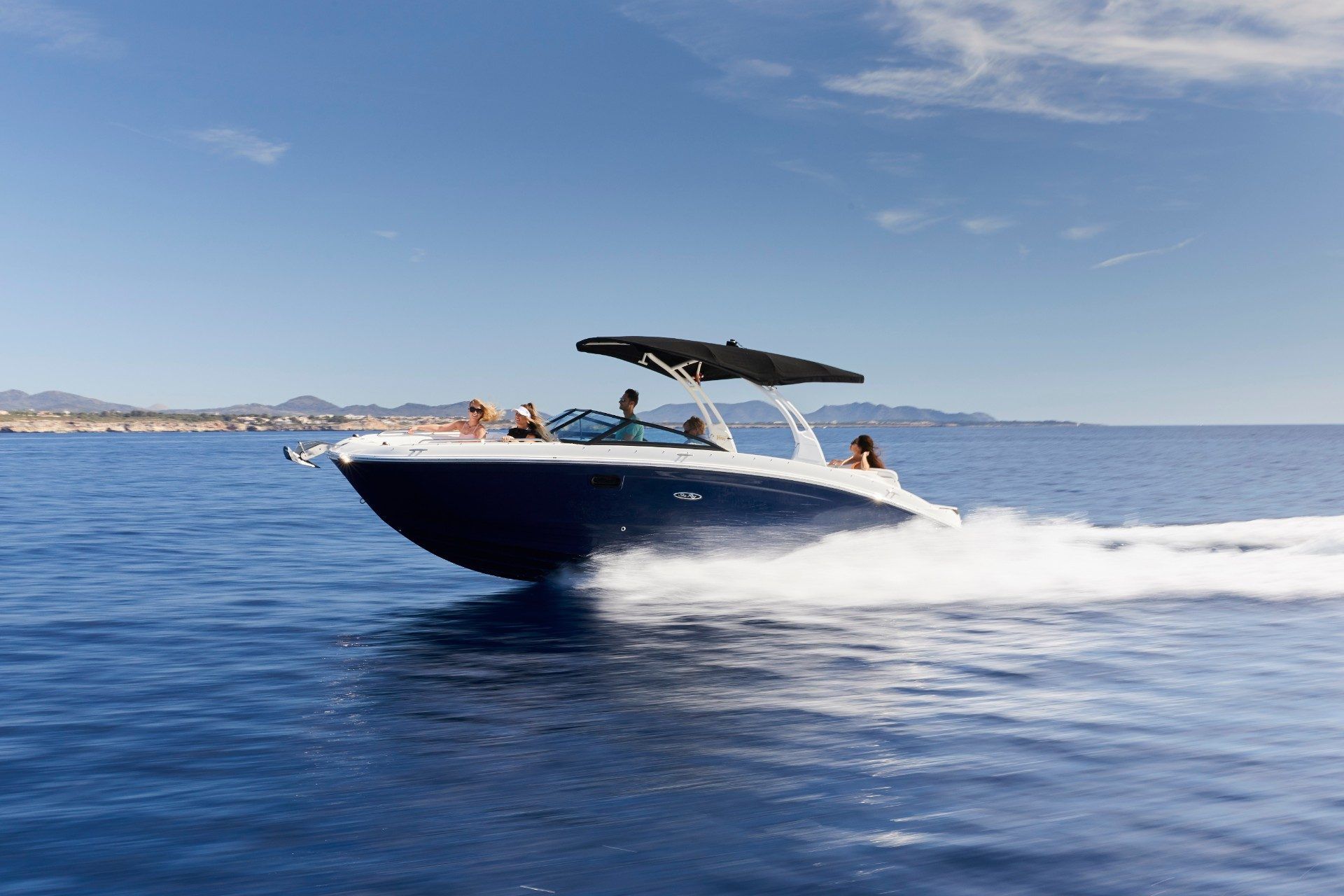 2022 Sea Ray SDX 270