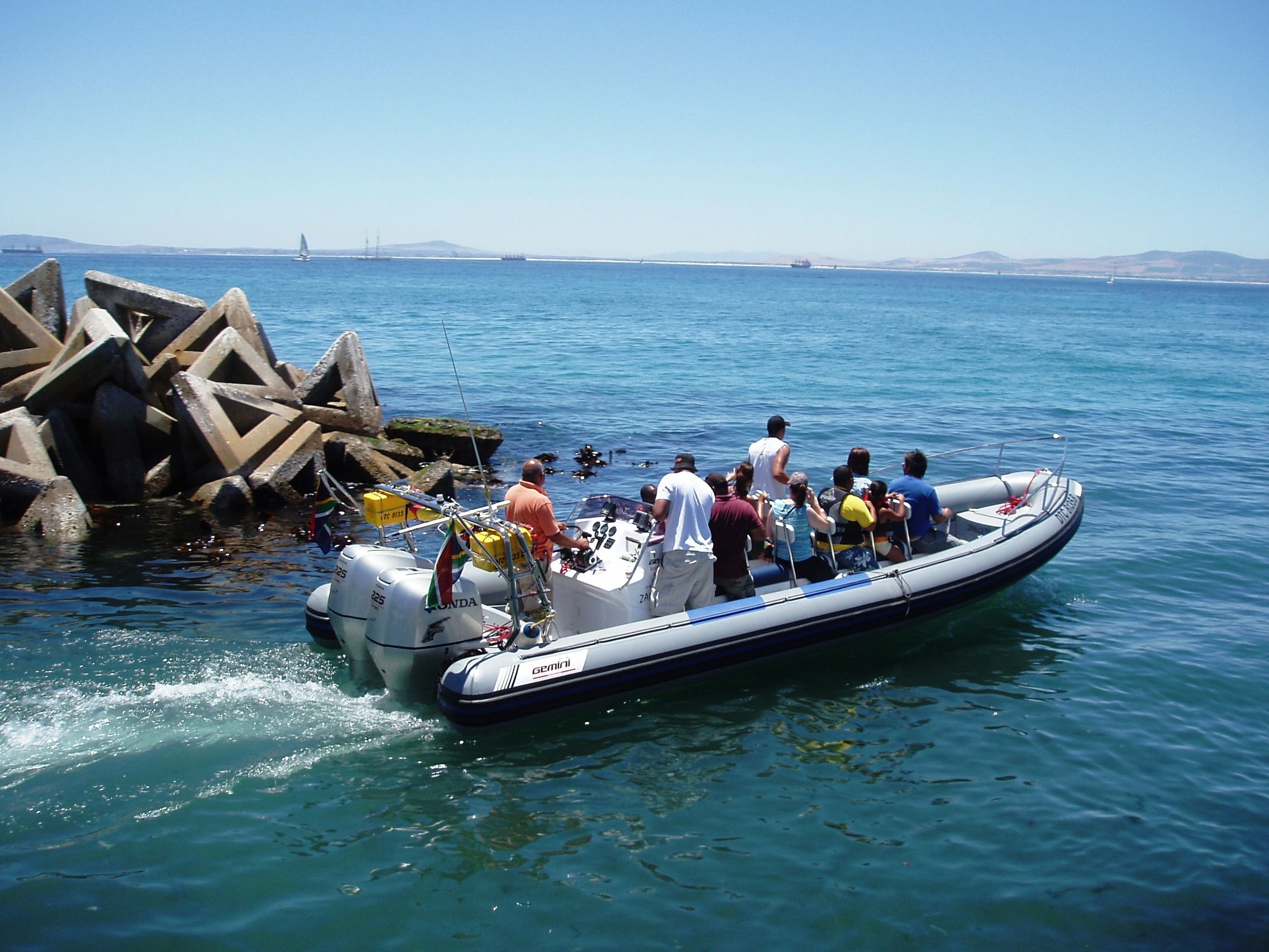 2022 Gemini Marine Waverider 800