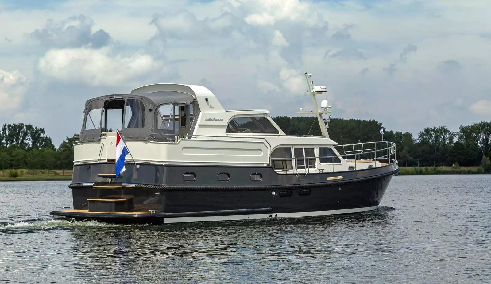 2016 Linssen Yachts Grand Sturdy 450 AC Variotop