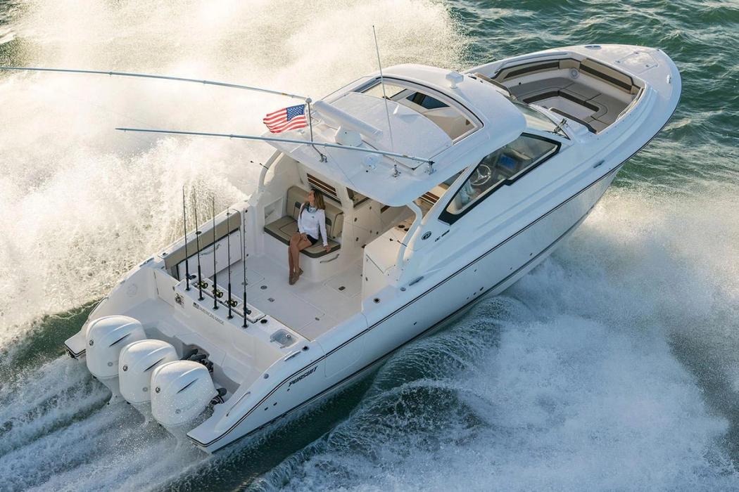 2022 Pursuit Boats DC 365 Dual Console