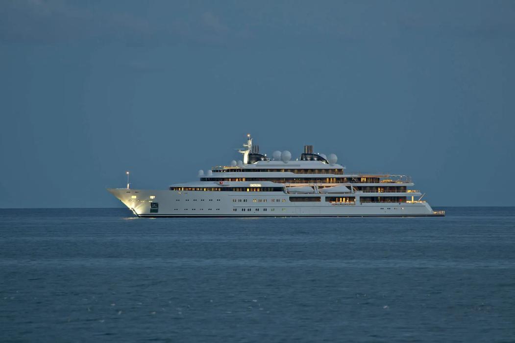 2010 Lurssen Yachts Katara