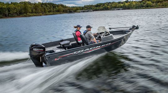 2022 Tracker Boats Super Guide V-16 SC
