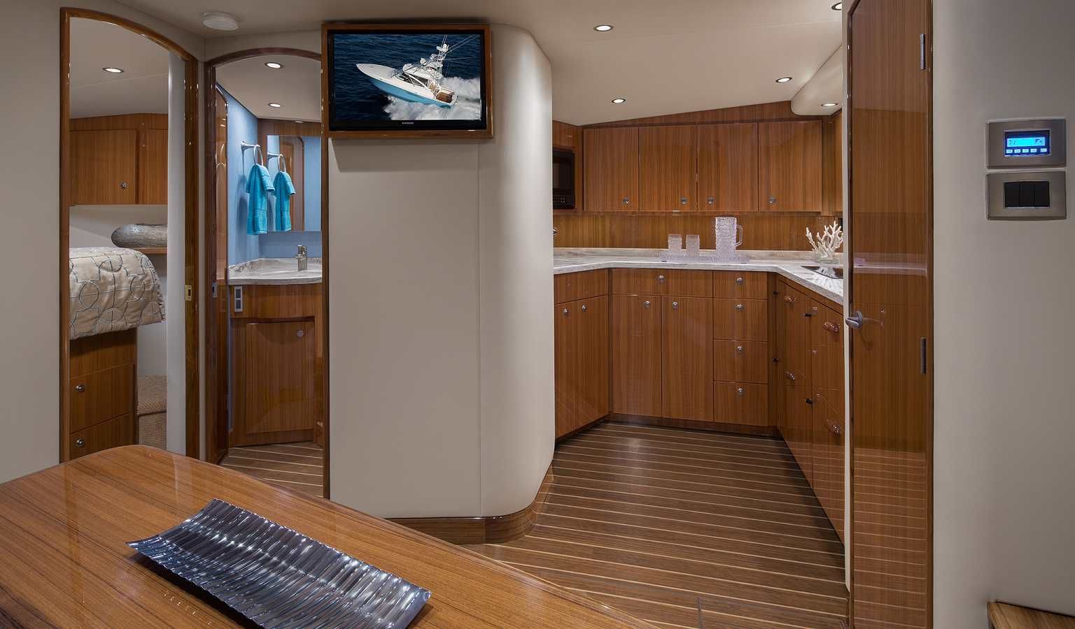 2023 Viking Yachts 44 Open