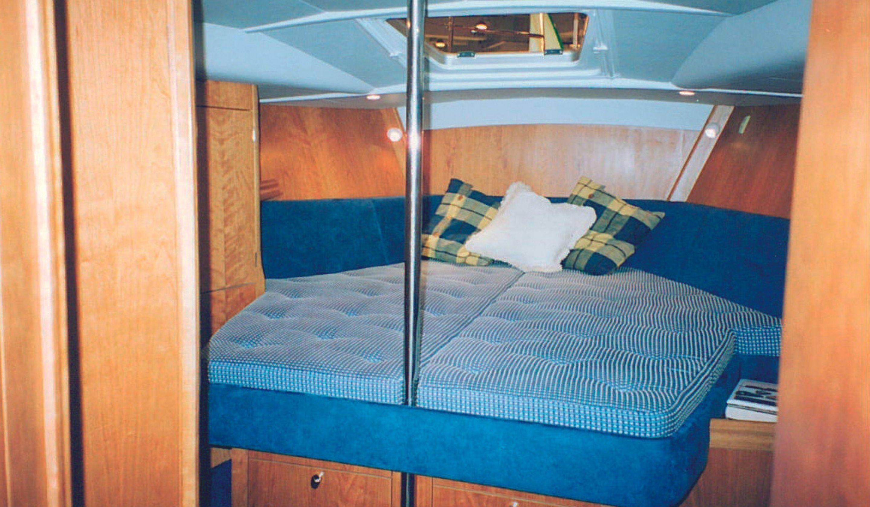 1996 Oyster Yachts 42