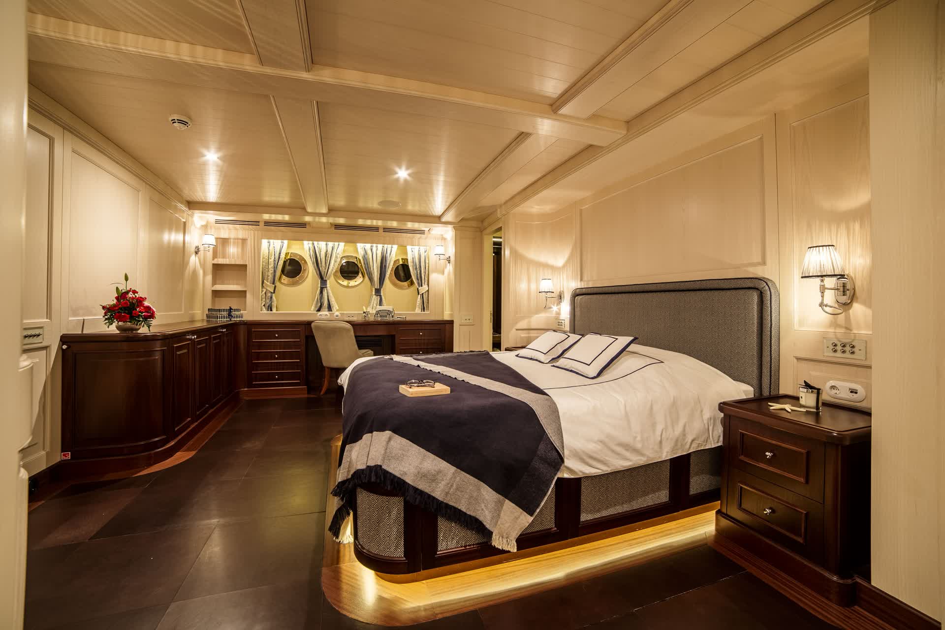 2015 Rossinavi Taransay