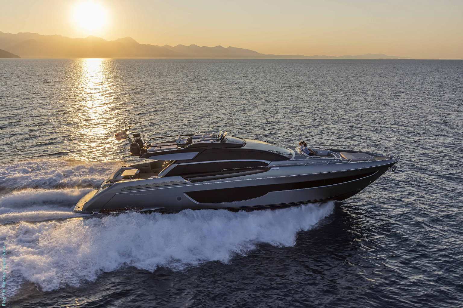 2016 Riva Yacht 76 Perseo Super